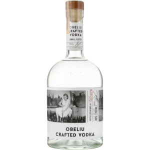 Горілка Vilniaus Vodka Obeliu Crafted Vodka 0,7л 40% (4770053239820) краща модель в Чернівцях