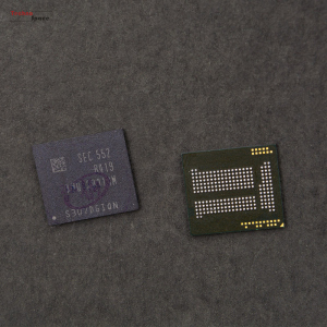 Мікросхема Flash пам'яті Samsung KMQ820013M-B419, 2/16GB, BGA 221, Rev. 1.7 (MMC 5.0, MMC 5.01) Original (PRC) краща модель в Чернівцях